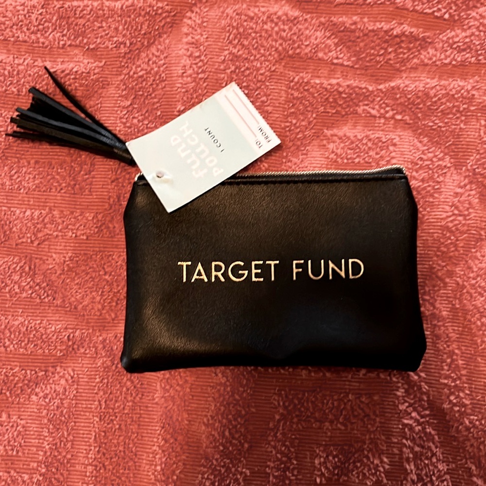 Target fund zipper pouch